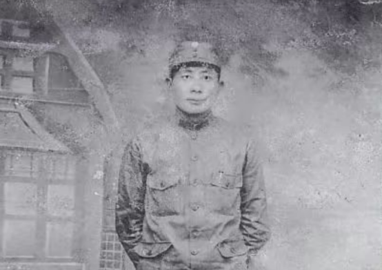 34年长征期间，姚喆说唯毛主席马首是瞻，毛主席：瞻我脑袋就行了