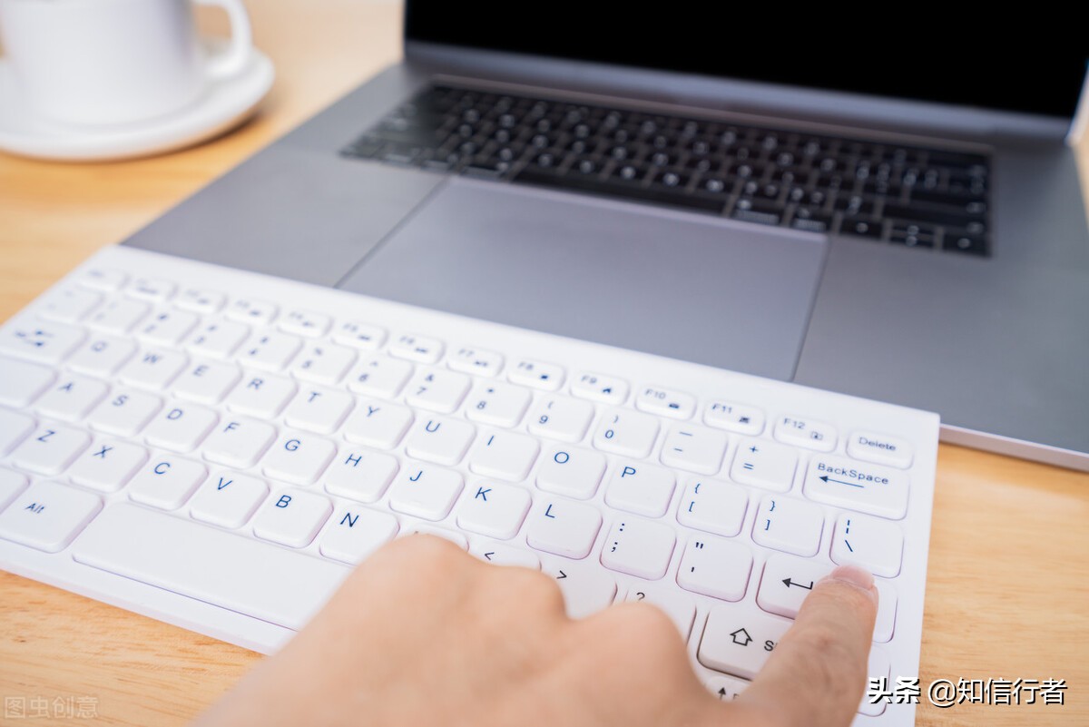 逆向思维：自媒体赚钱会上瘾的，许多人或许真的搞不懂这句话