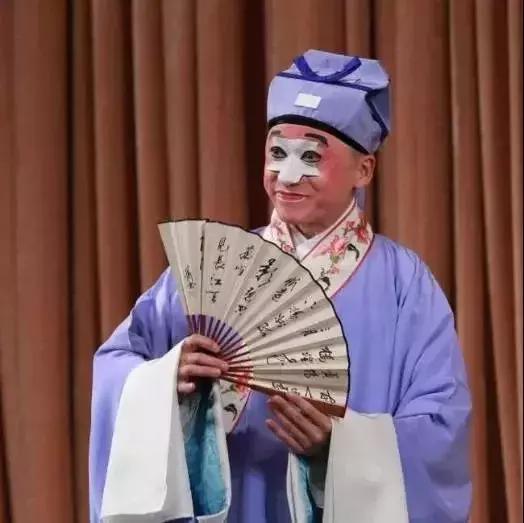 京剧知识什么是京剧的四功五法(了解京剧中的四功五法)