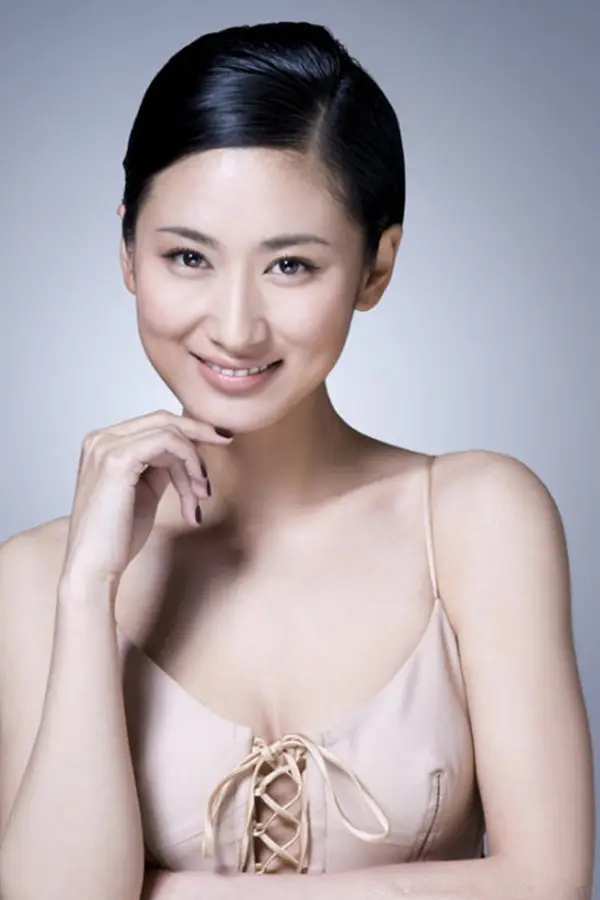 “呲牙咧嘴”别演回眸笑！有人回头一眼万年，有人我想给她按回去