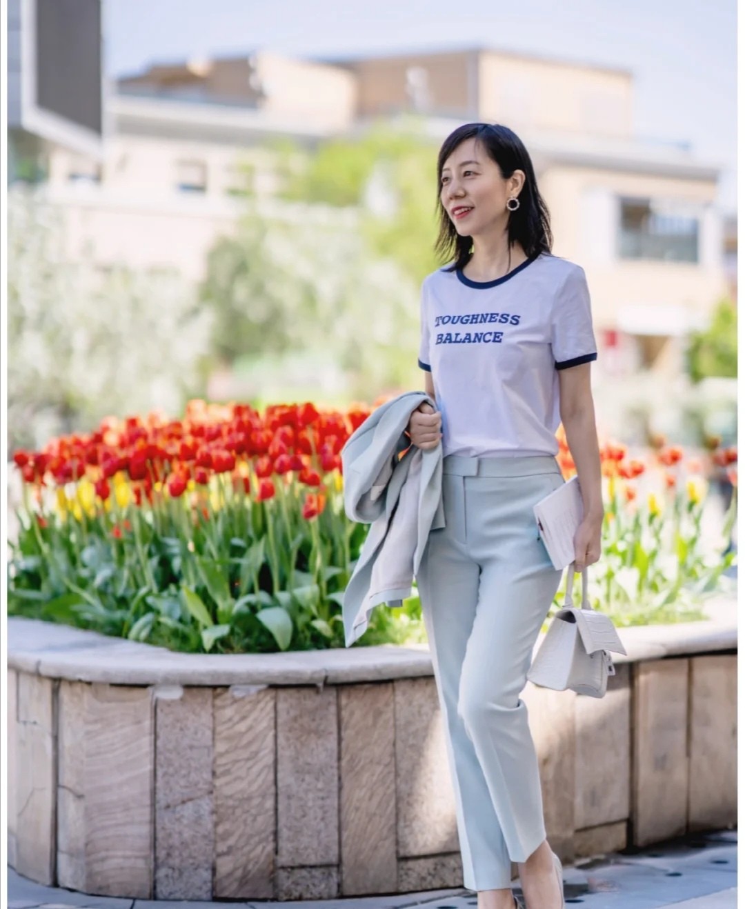 会穿衣的女人气质更好(会穿衣的女人气质更好嘛)
