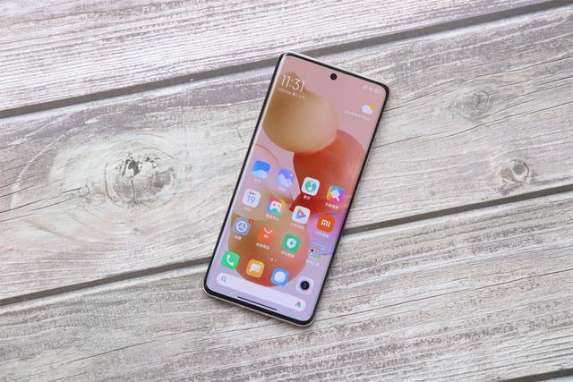 从3199元跌至2089元，12GB+256GB+曲面屏，性能比肩华为nova10Pro