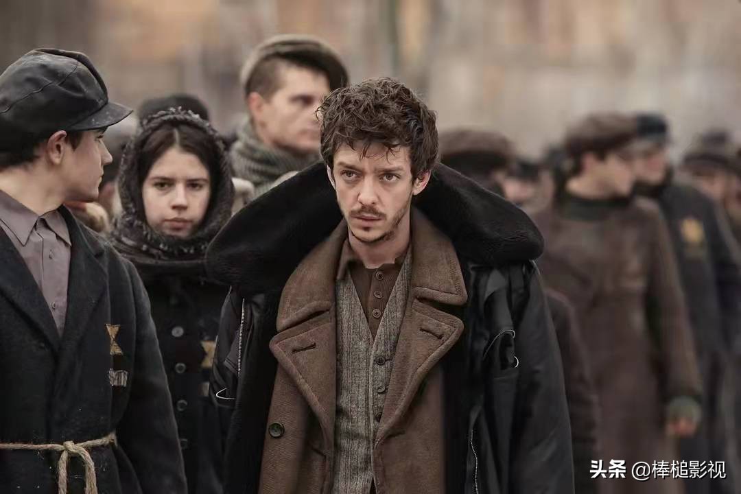 第14期：年度评分最高的10部外语电影，《小人物》爆爽，仅排第9