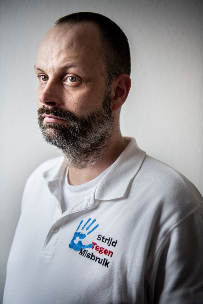 2009年,一个温暖的夏天,马塞尔·杰宁加(marcel jeninga)的生活永远