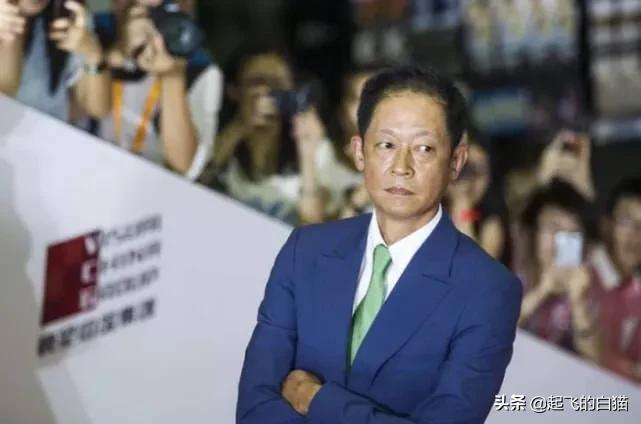 表面是演员，背后是老师，学生稳稳占据娱乐圈，你知道吗？