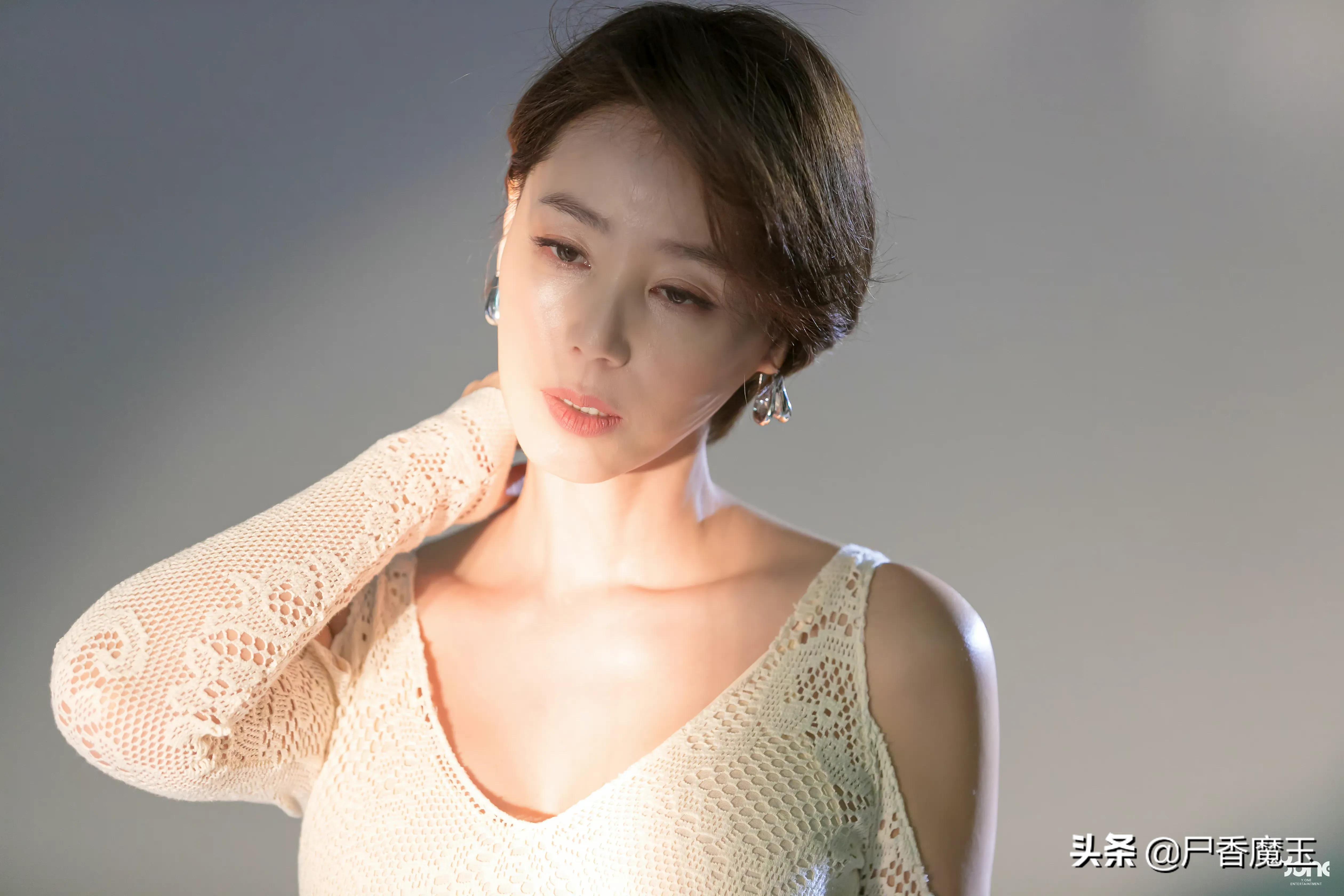 韩国最美妈妈金成玲