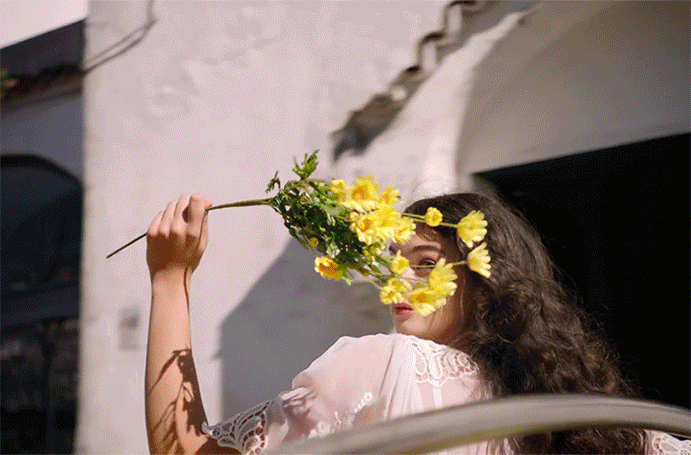 被喷“最丑星二代”？如今美到不敢认：这是人间真实存在的长相吗