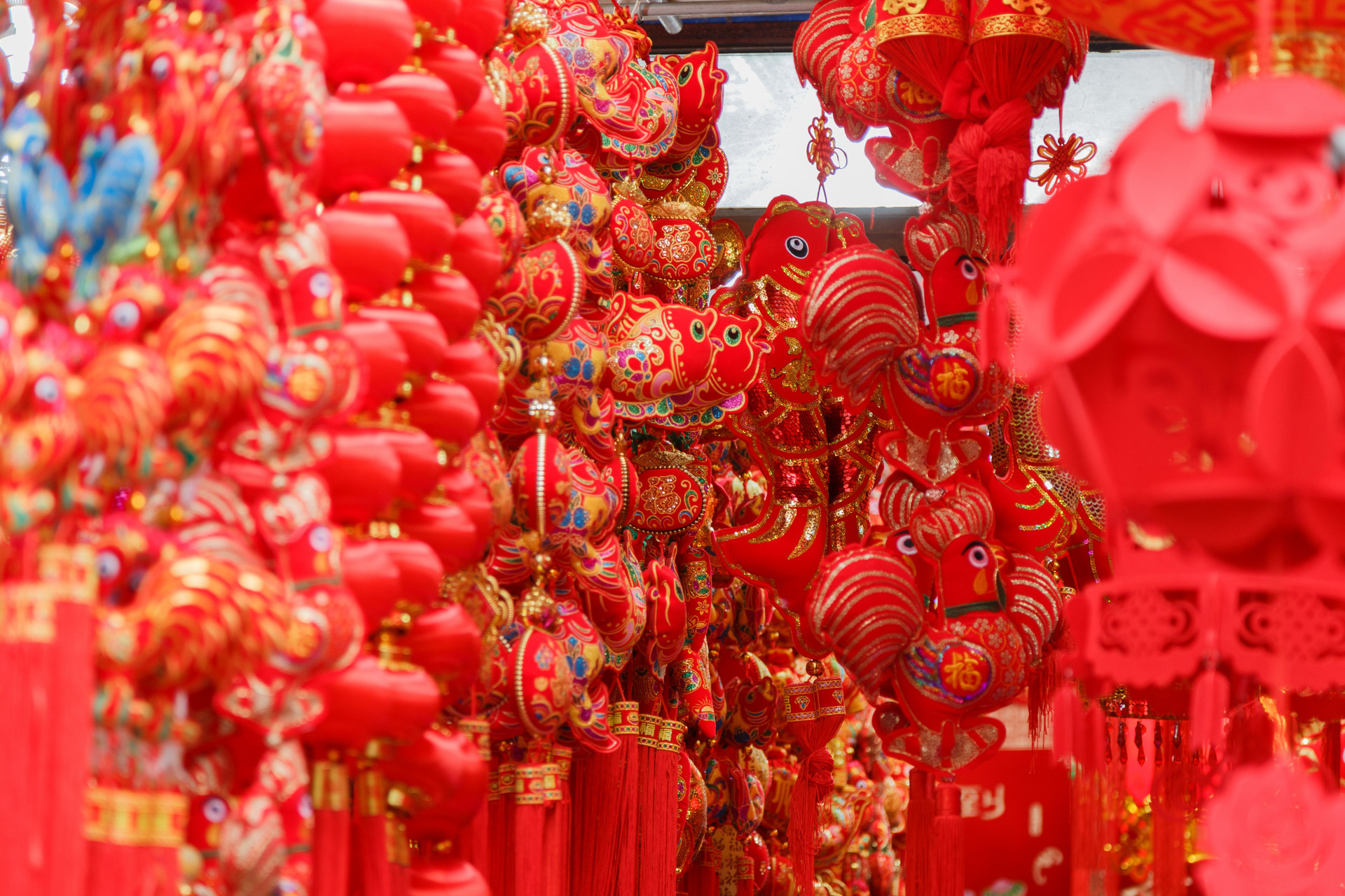 过年不只是给孩子买新衣服，感受过年的仪式感，这件礼物不能少
