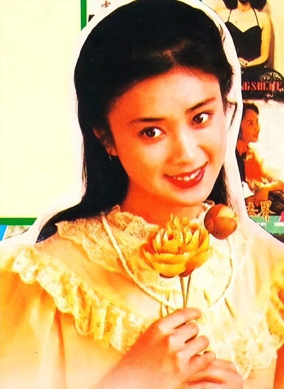 作为国内知名女星,又是女一号,傅艺伟在整个剧组片酬最高,也因此招致