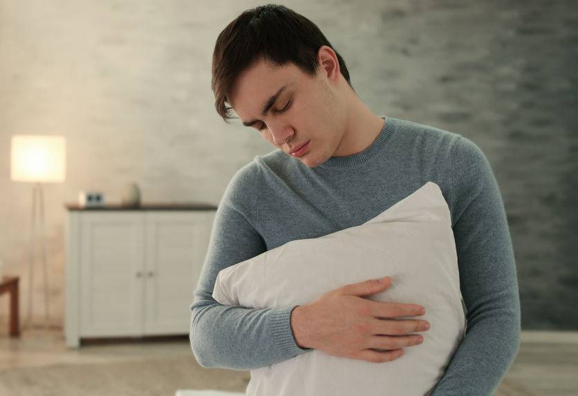 睡眠冷知识：叫醒一个梦游的人会很危险？不妨了解一下