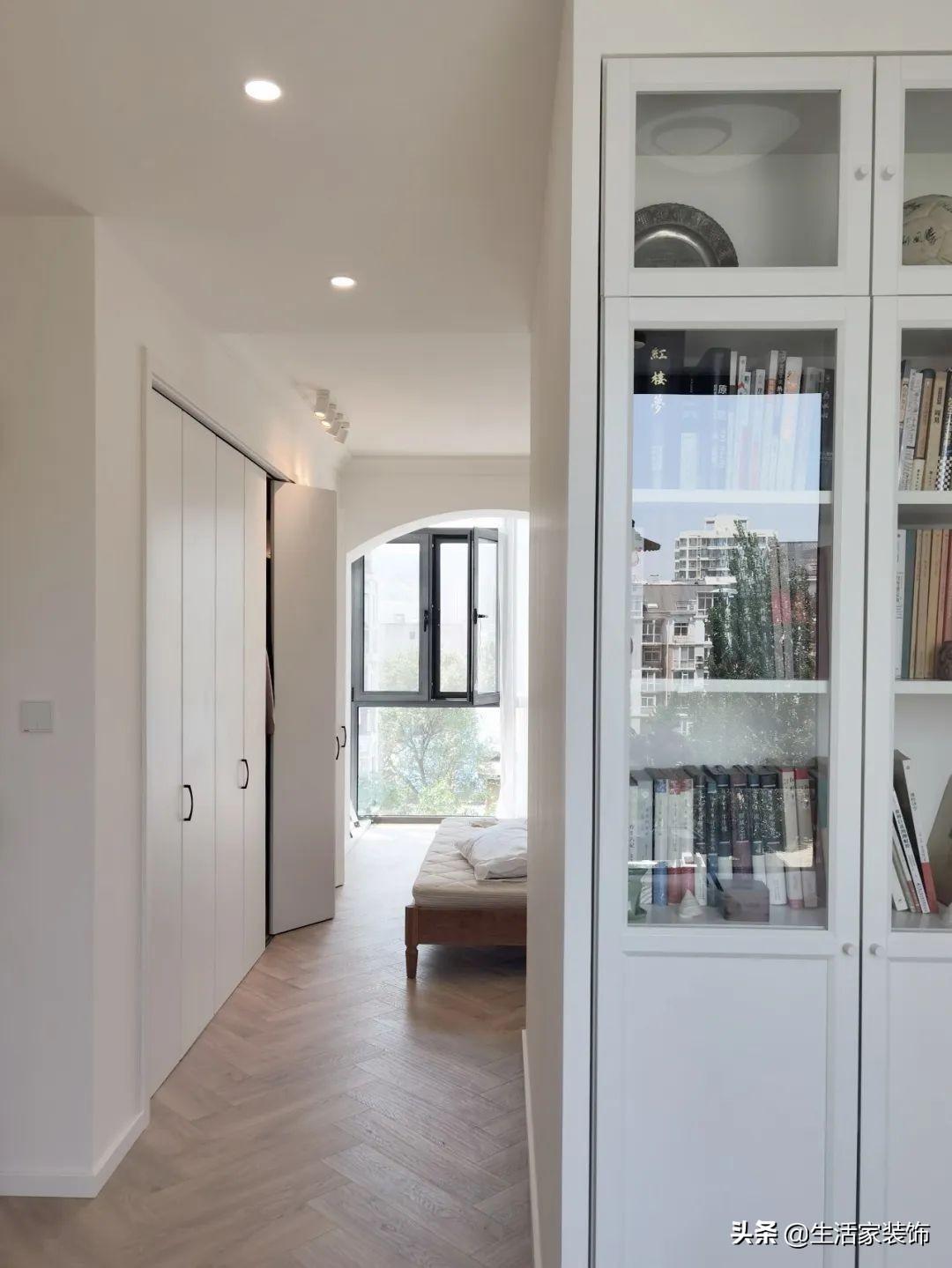 98㎡老房焕新，直接变成ins风的网红打卡点，她家这样装修太绝了