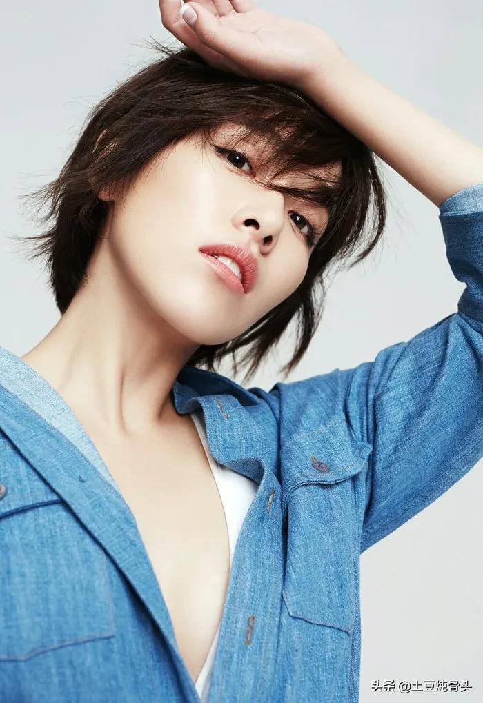 明星壁纸阚清子