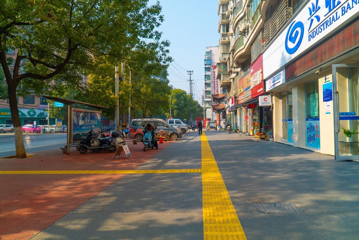 我为群众办实事！黄石市西塞山区大力推进微循环路及背街小巷改造