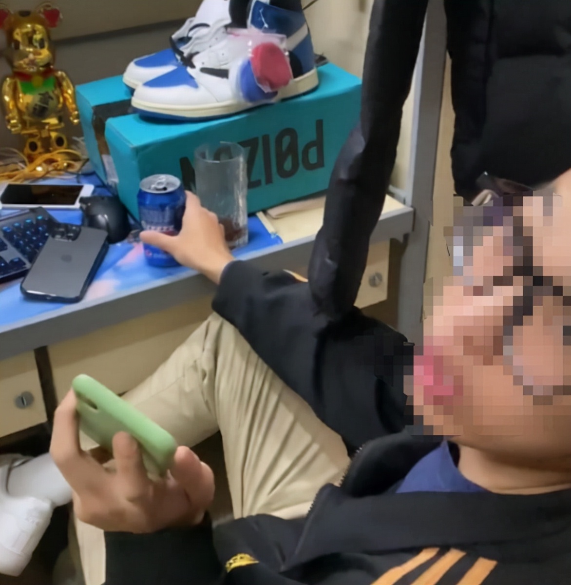 大学“攀比现象”有多严重？一名男生晒出寝室现状，引起网友共鸣