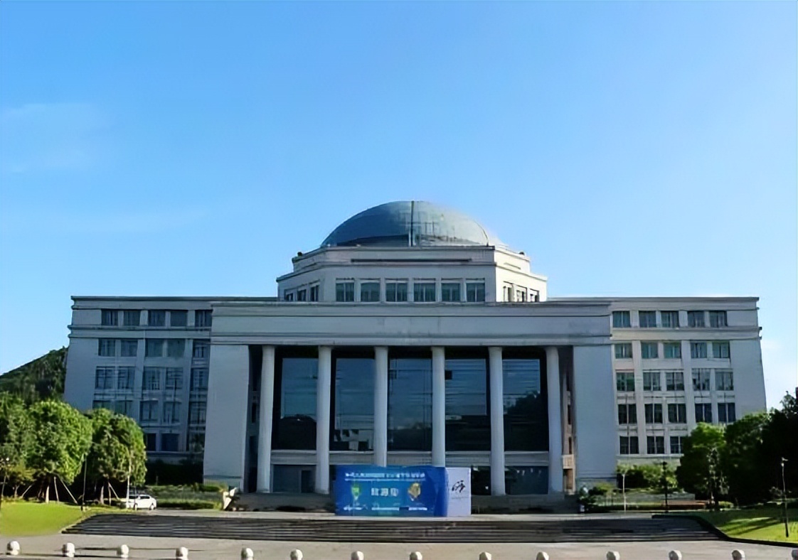 2022双非高校排名最新更新：浙工大表现亮眼，深大与榜首失之交臂