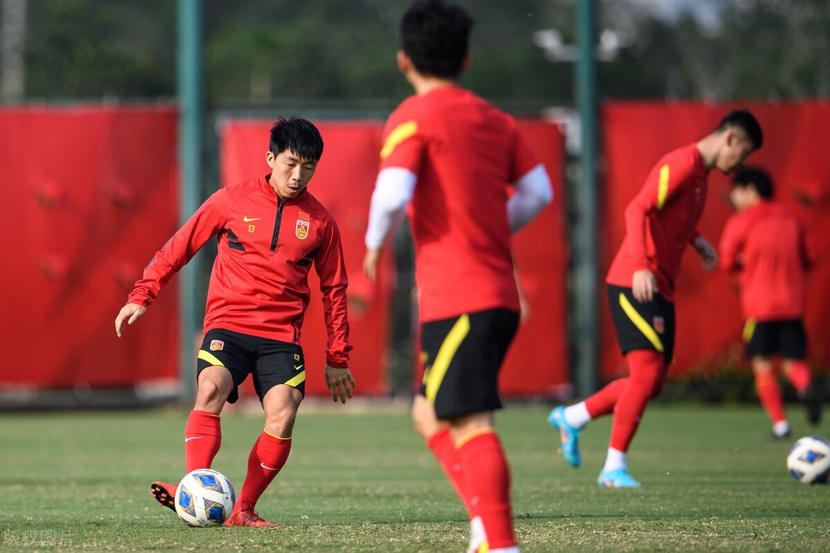 中国男女足选拔队17日飞赴日本参加东亚杯！多支国字号将出国拉练
