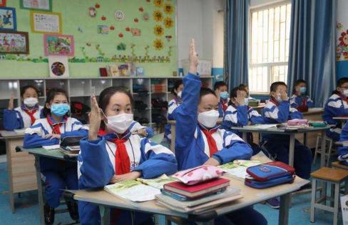 2022年上海中小学寒假时间公布，学生欢呼雀跃，家长却高兴不起来