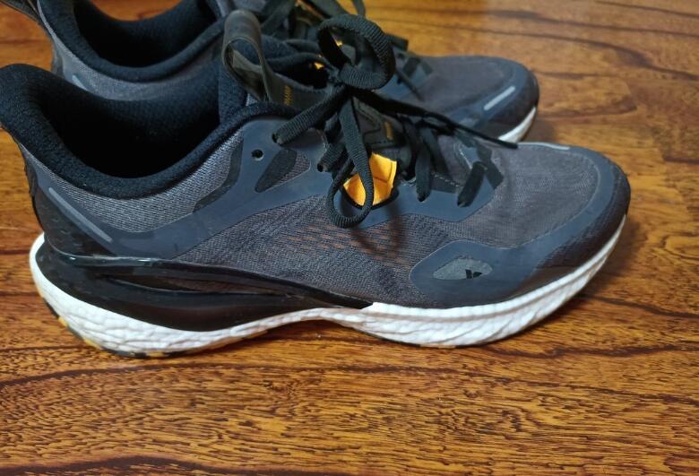 市售主流跑鞋中底材料介绍，附12款适合新手的高性价比跑鞋推荐