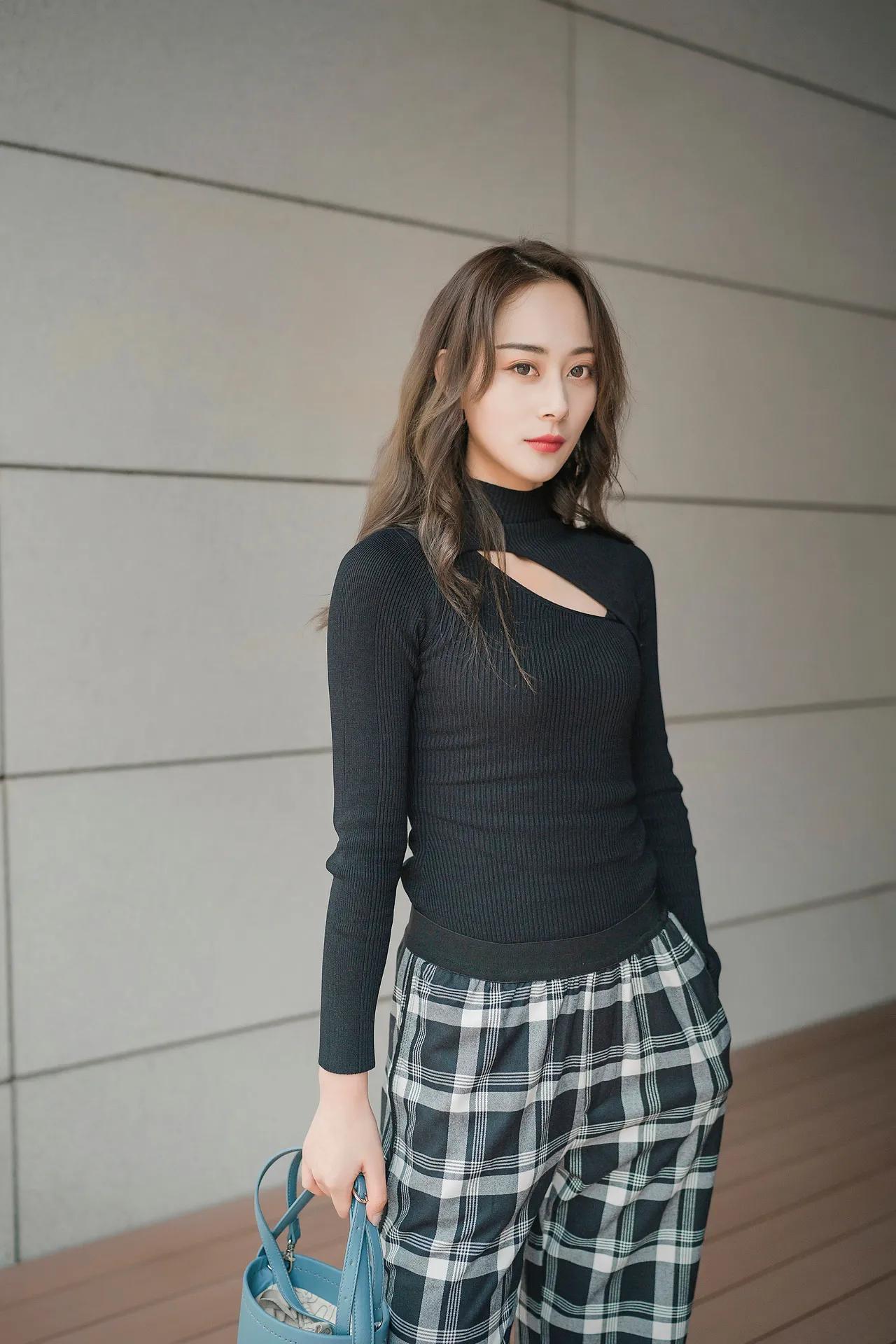 格子裤子土掉渣，错那是你不会穿，这样的混搭才是英伦格子裤