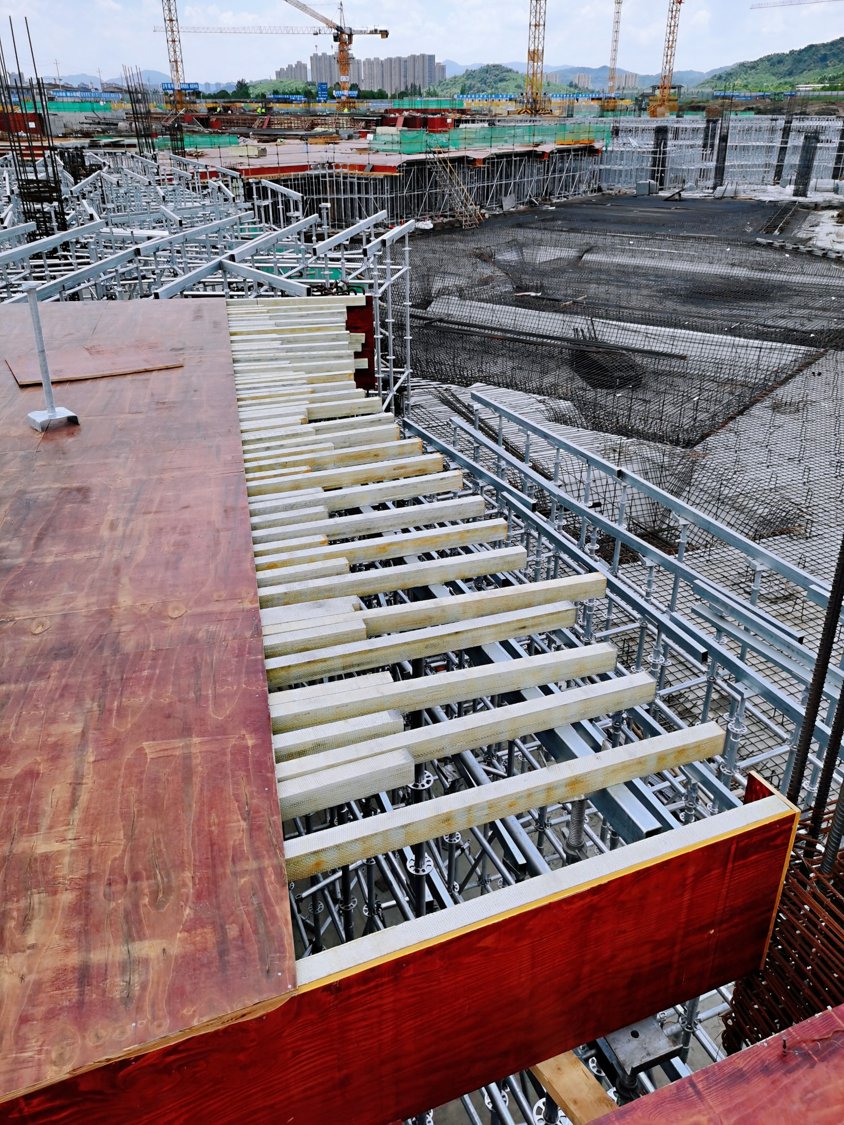 廢舊木料做成的帝盾復(fù)合木方，不但節(jié)能環(huán)保，施工效率還可提升