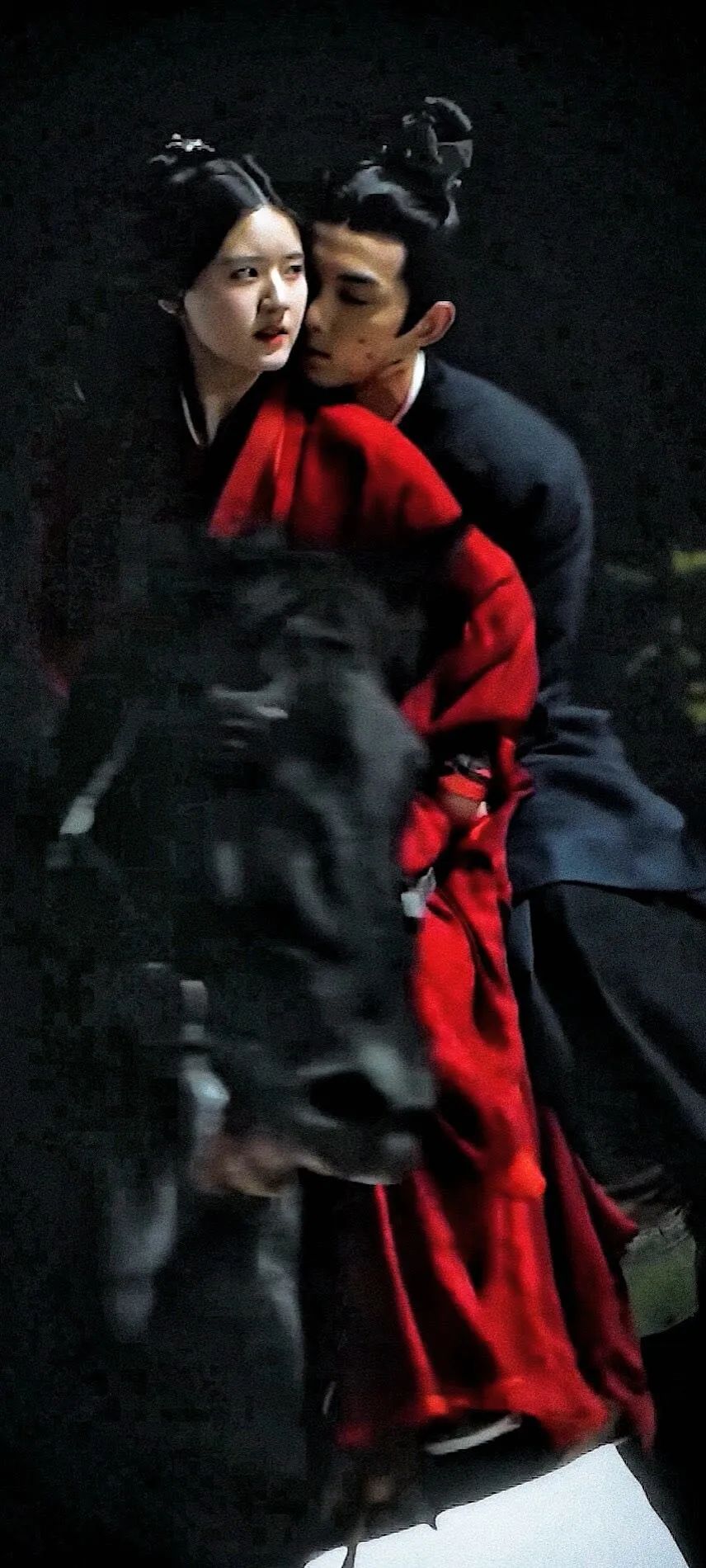 「星汉灿烂」吴磊×赵露思情侣壁纸头像