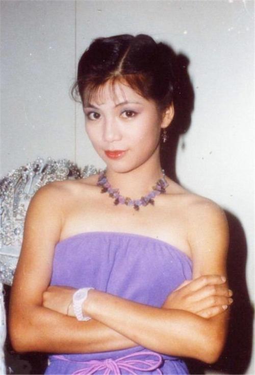 “俏黄蓉”翁美玲死因之谜：为情所困是事实，法医的细节令人深思