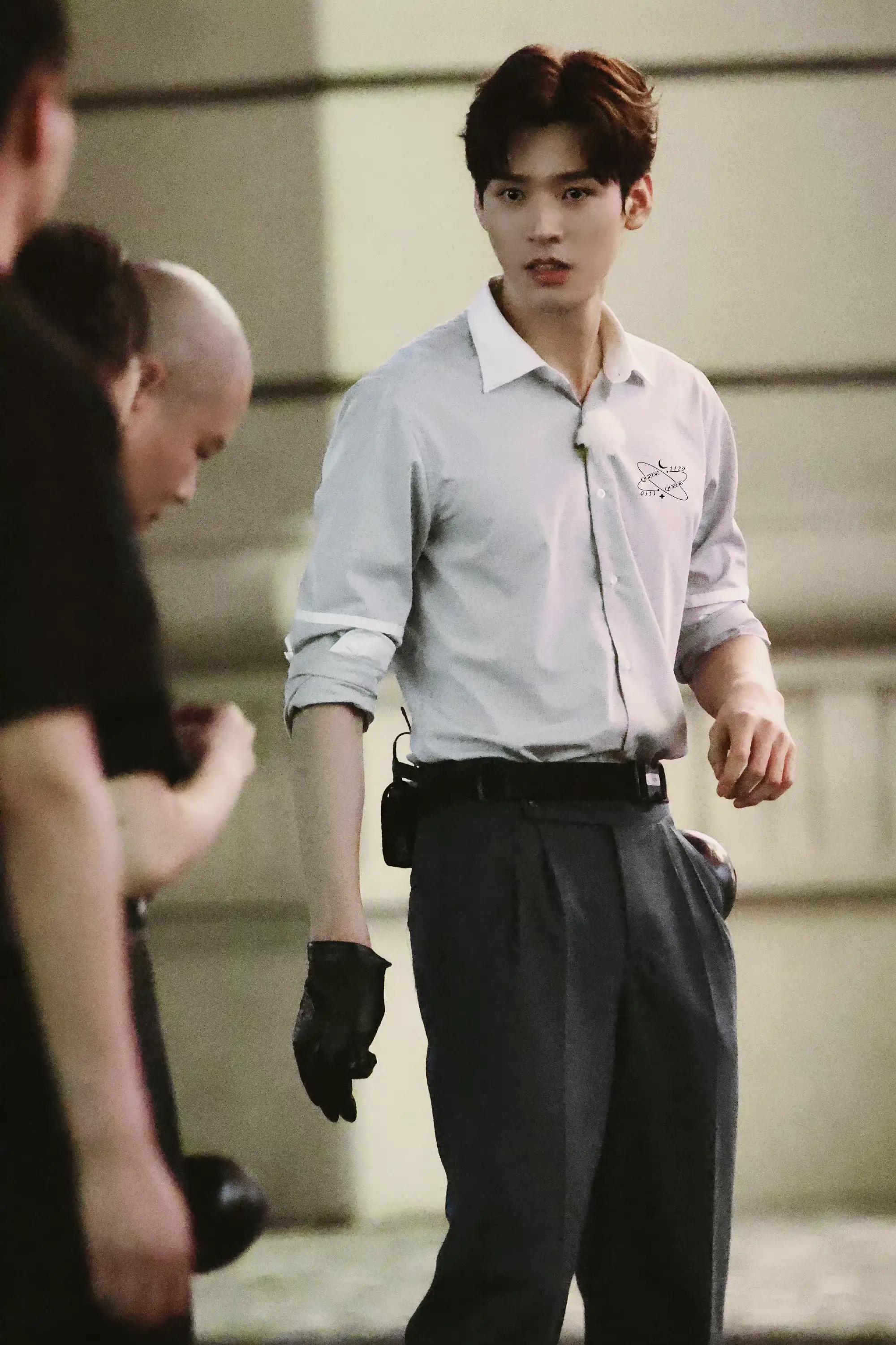 龚俊近期造型合集