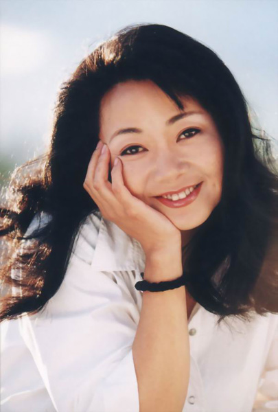 萨日娜:老公当家庭煮夫,自己在外打拼,这样的生活真幸福