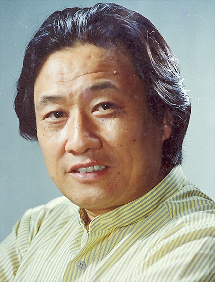 1982年《风雨下钟山》筹拍，贺龙夫人：王铁成来演，胖胖的正合适