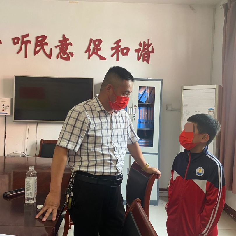 助學公益啟動！“魏愛”助學為四所學校貧困學生筑夢揚帆