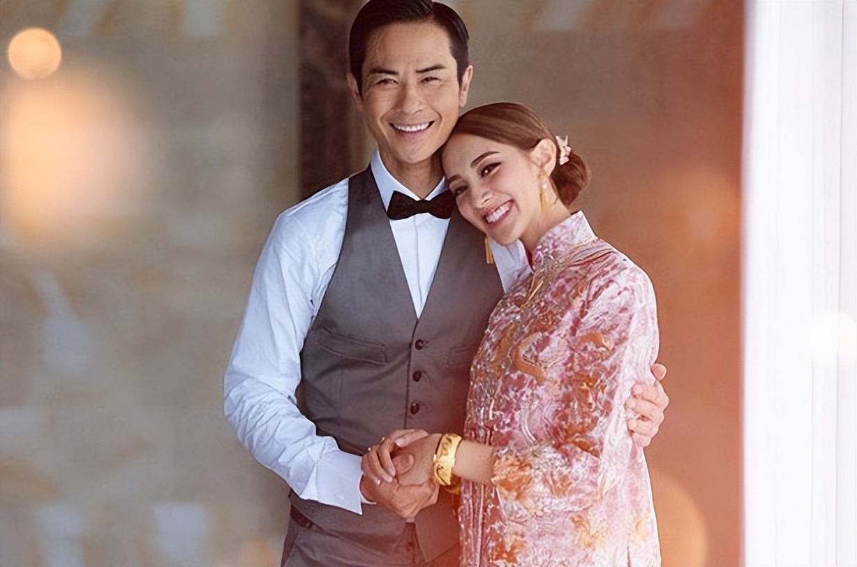 爱妻号！TVB视帝婚后为让太太安心，拒被异性拿号码：私人就免了