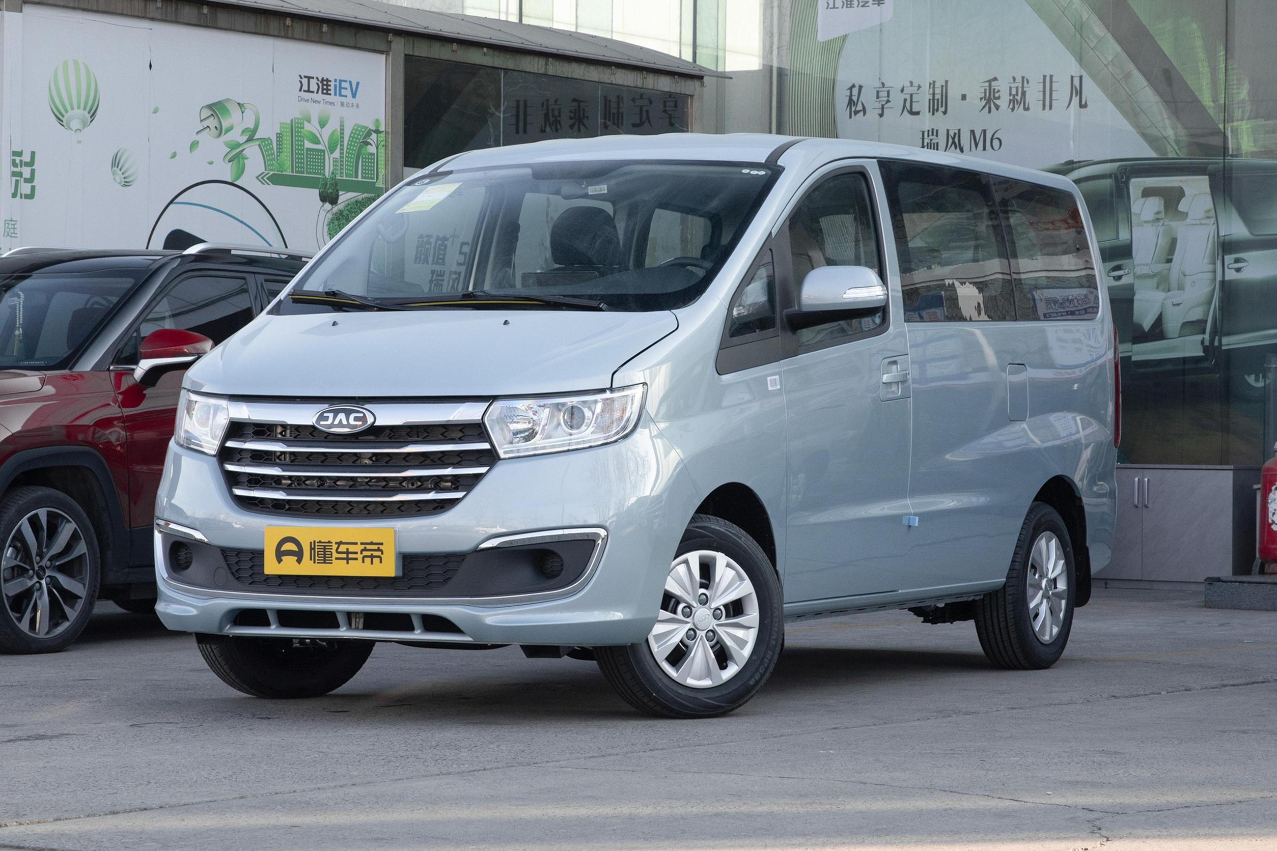 9l,起售价6.58万元,静态体验瑞风m3
