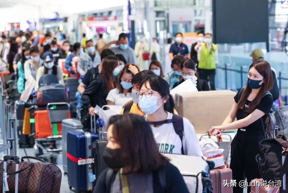 台湾专责病房收治高峰过 疫情估下周趋缓
