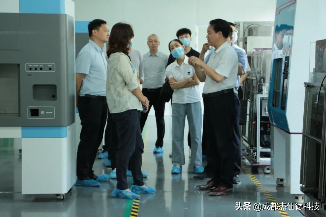 共助全省衛(wèi)生健康事業(yè)發(fā)展！省人大教科文衛(wèi)委到杰仕德調(diào)研企業(yè)科技創(chuàng)新工作