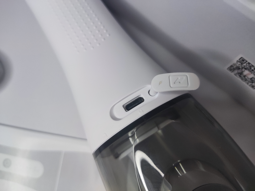 深层洁齿，英普利W1Plus冲牙器呵护口腔