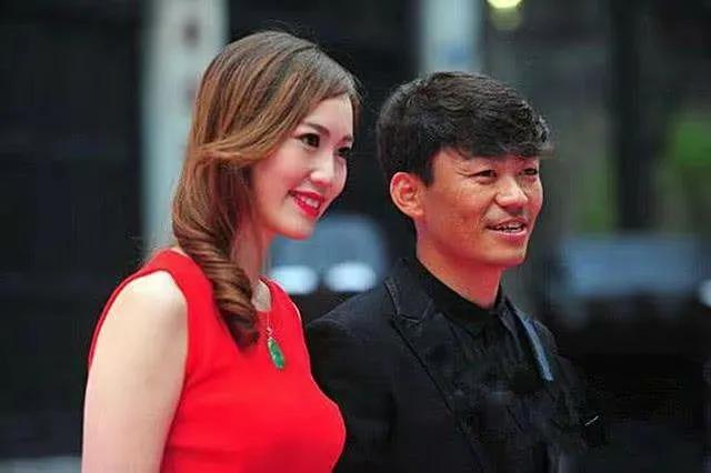 有种“整容”叫王宝强离婚，前妻马蓉变化不大，他却像换个人