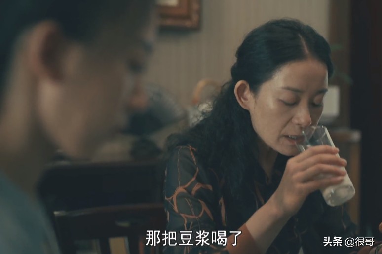 《亲爱的小孩》中的配角太强大，连月嫂瑨姐的扮演者都不简单