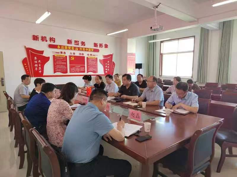 扶风县人大常委会调研县医保局上半年目标任务完成情况