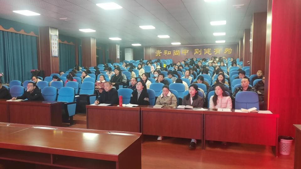 湖北阳新第三实验小学：立足“双减”常规 树好师德师风