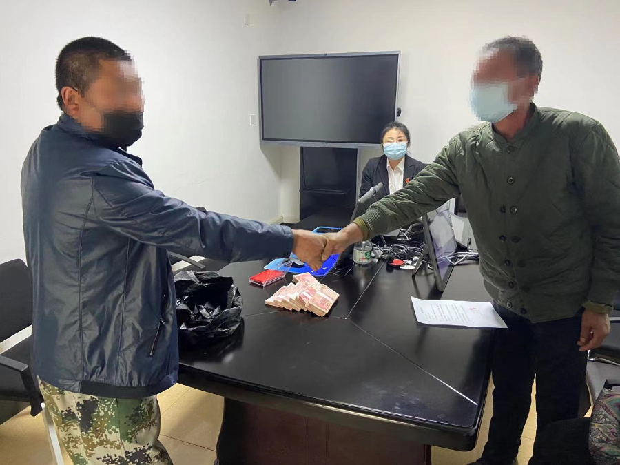 辉南县人民法院成功调解一起故意伤害刑事附带民事赔偿案件
