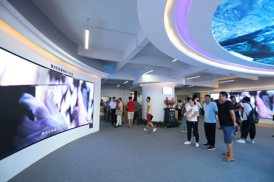 强力巨彩LED显示旗舰店遍布全国!天南地北,全线普及