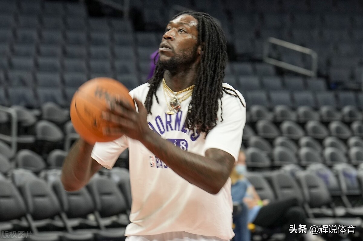 为什么nba球员要被交易(感觉在每个队都待不久，这几位NBA球员还要被交易几次呢？)