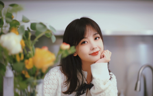 央视王冰冰遭人肉曝光隐私，媒体：病态追星触及法律底线