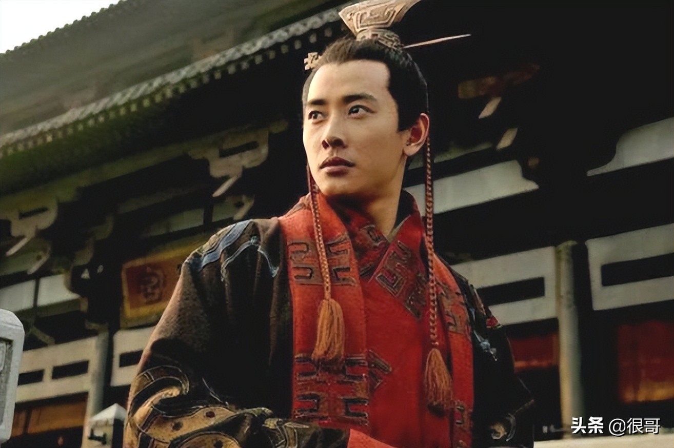 《幸福到万家》中的演员换上古装，赵丽颖美艳动人，刘威气场强大