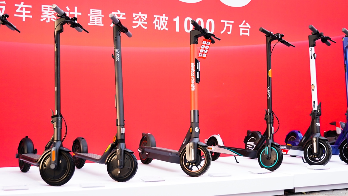 电动滑板车哪个牌子的质量好（电动滑板车中的性能怪兽）