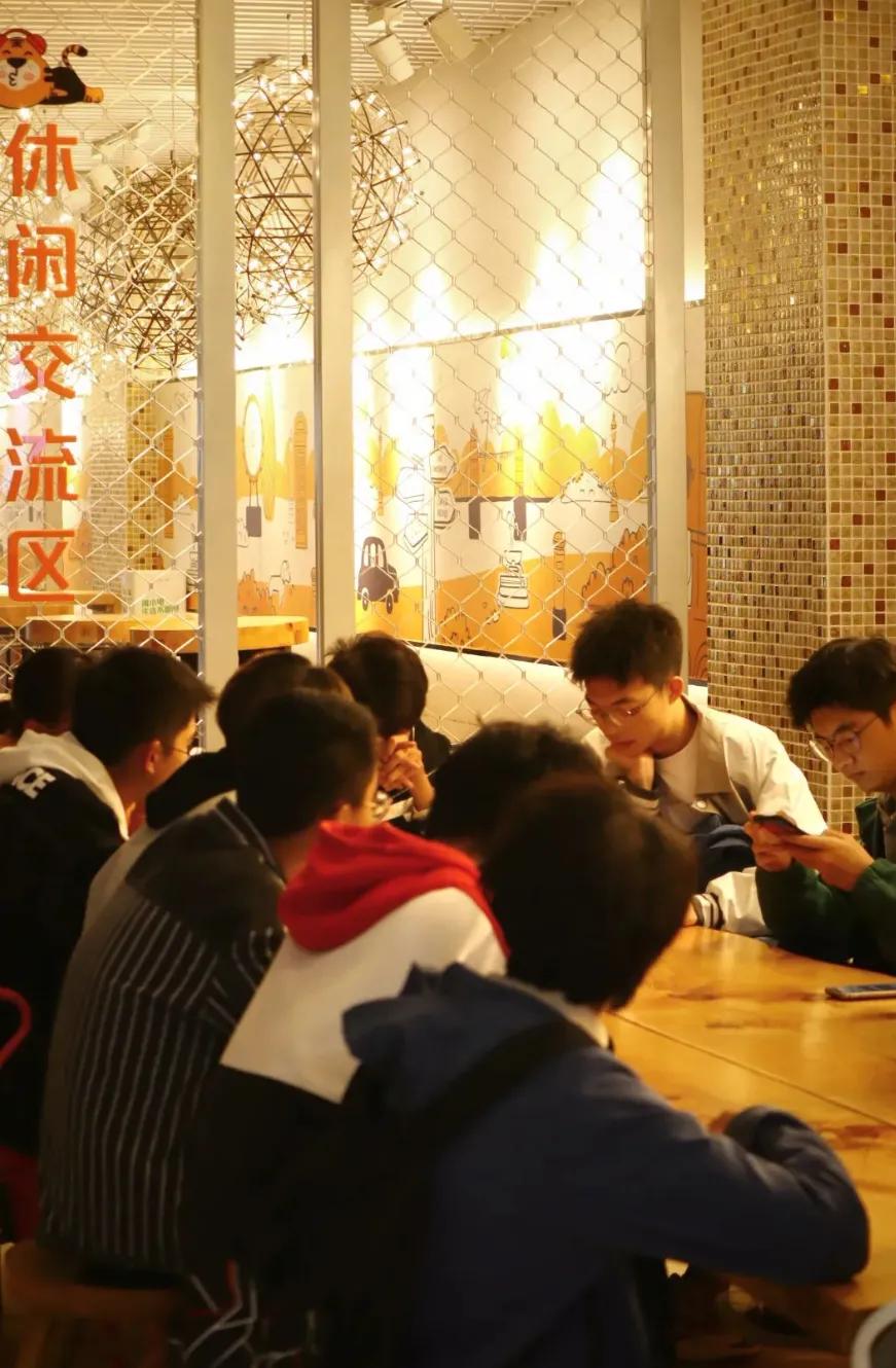 考试过后假期来临，CQU伴你一直前行