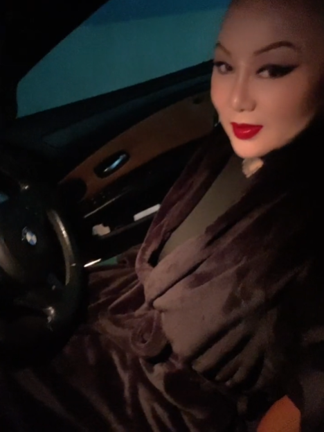 深圳大姐大冯萍的故事图片 _飞翔号