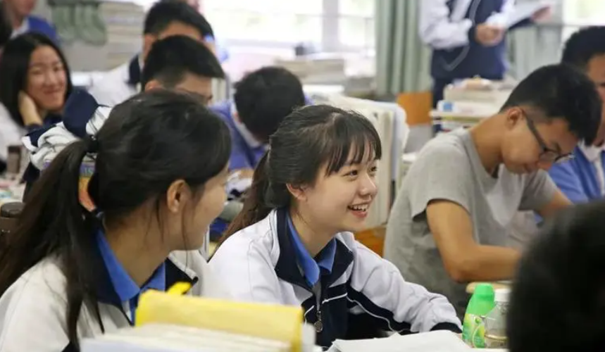 “走单招”上专科很轻松？和参加高考区别很大，学生别不以为然