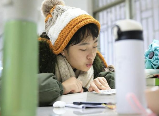 2022研究生初试成绩公布，还有个“坏消息”，部分学生上岸或遇阻