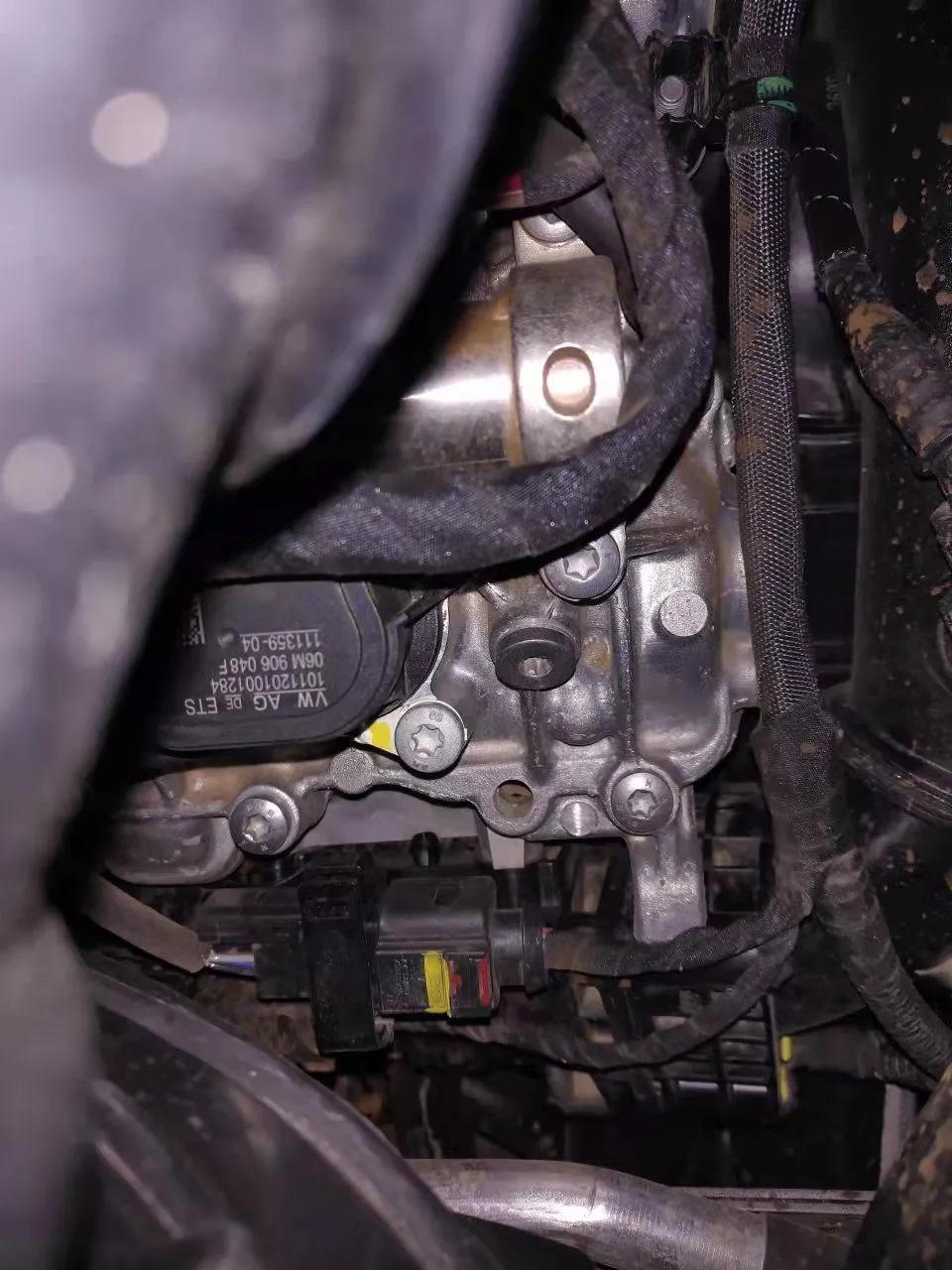 同一臺泡水車輾轉(zhuǎn)全國，中招全憑運氣，我們看車商如何解釋？